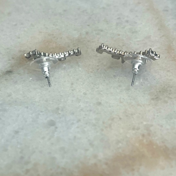 NWOT Cubic Zirconia Ear Crawler Earrings - Picture 3 of 3